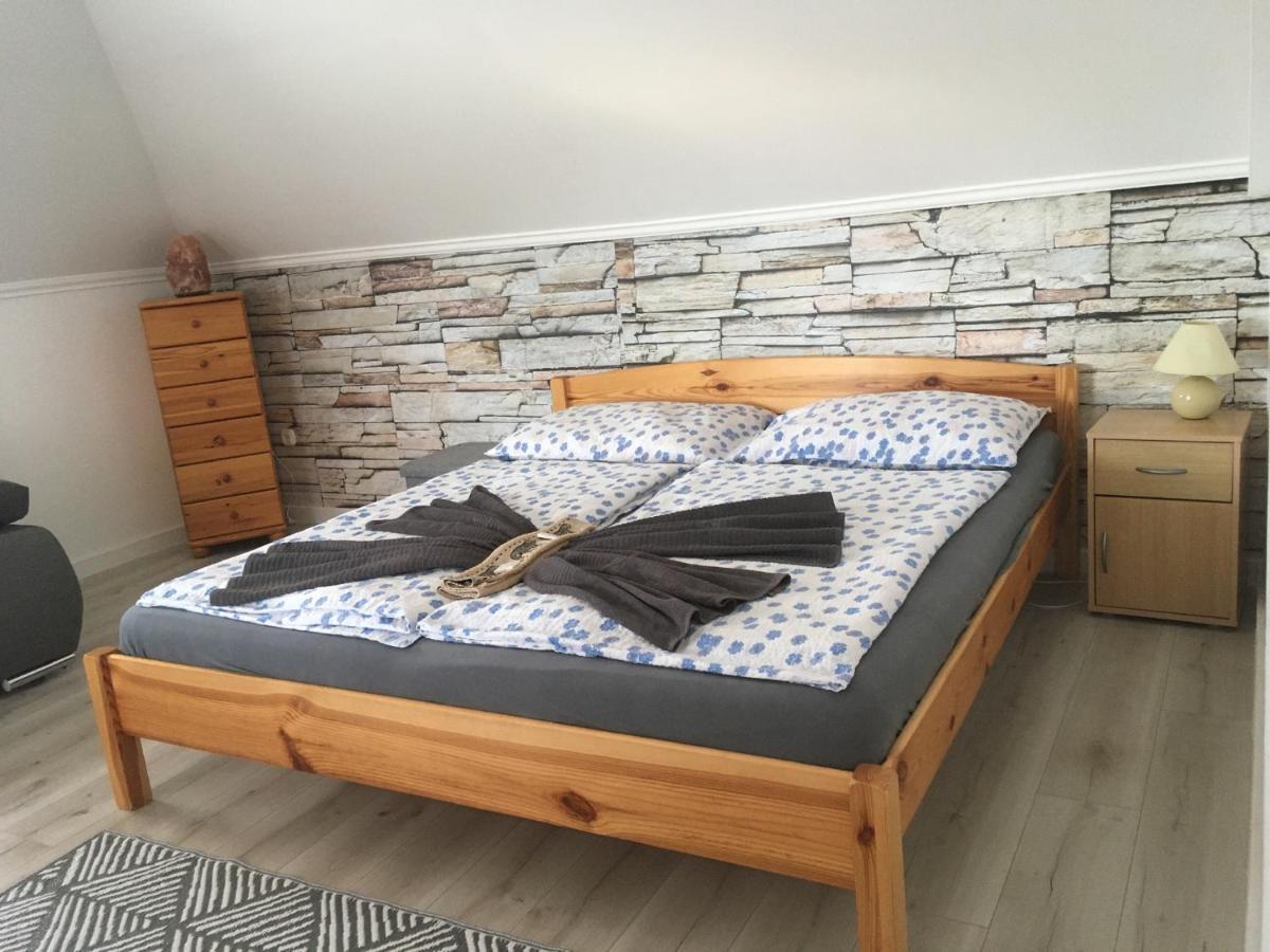 Szabo Vendeghaz Zamardi Villa Exteriör bild