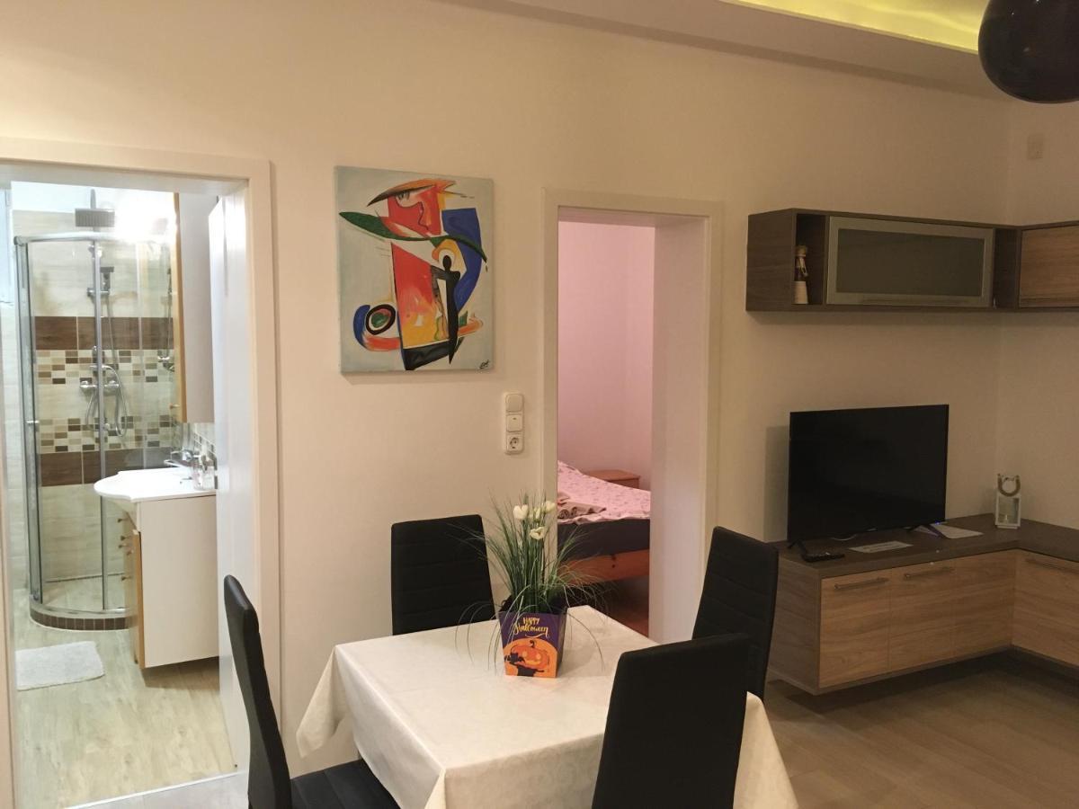 Szabo Vendeghaz Zamardi Villa Exteriör bild